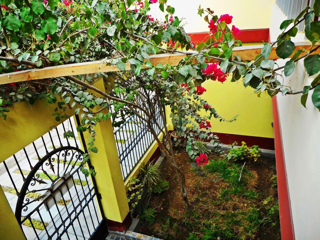 Hostal Geminis San Juan Bautista Extérieur photo