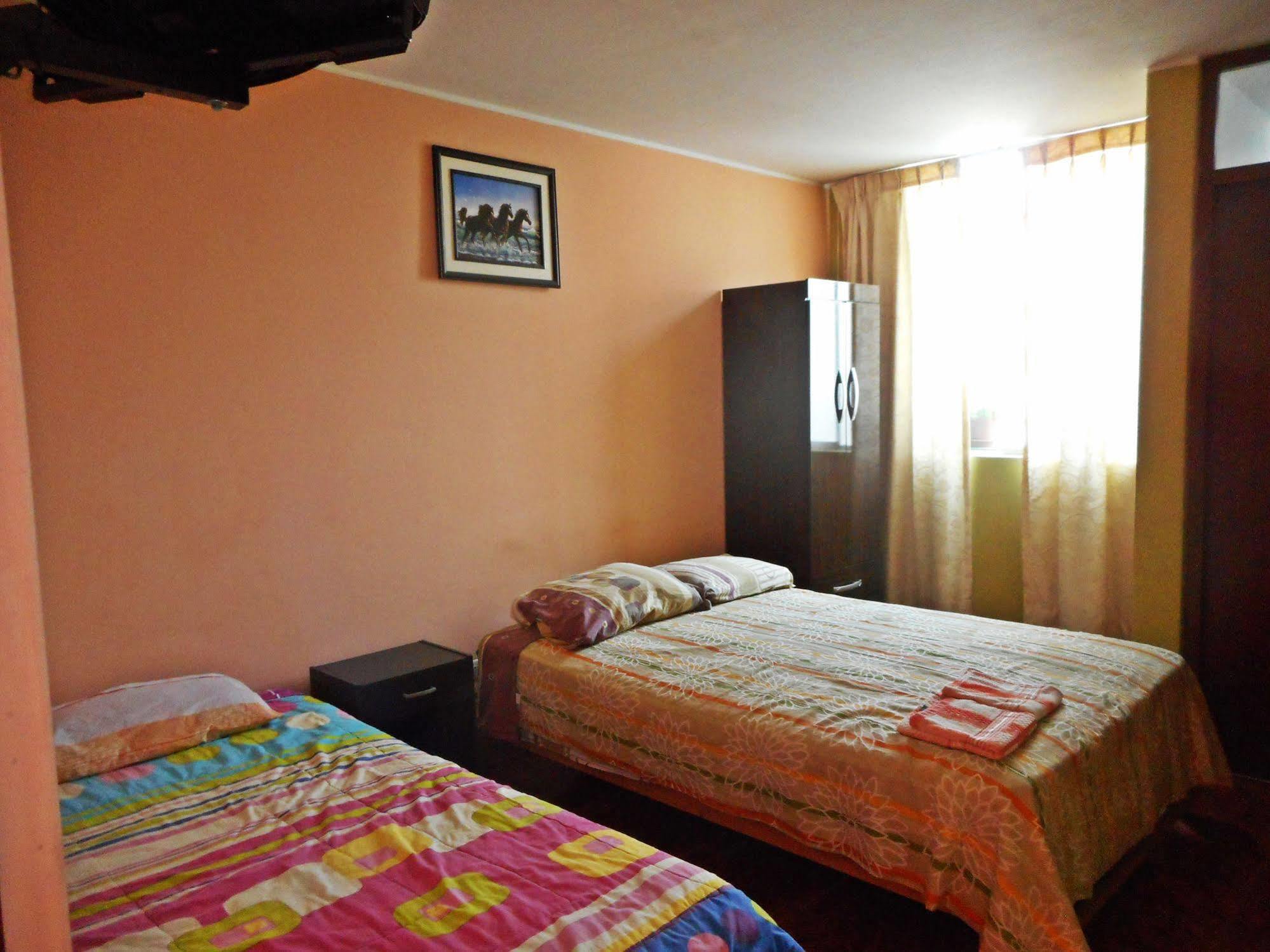 Hostal Geminis San Juan Bautista Extérieur photo