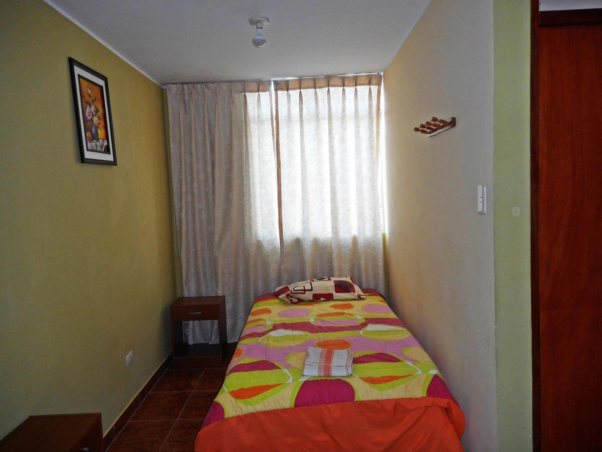 Hostal Geminis San Juan Bautista Extérieur photo