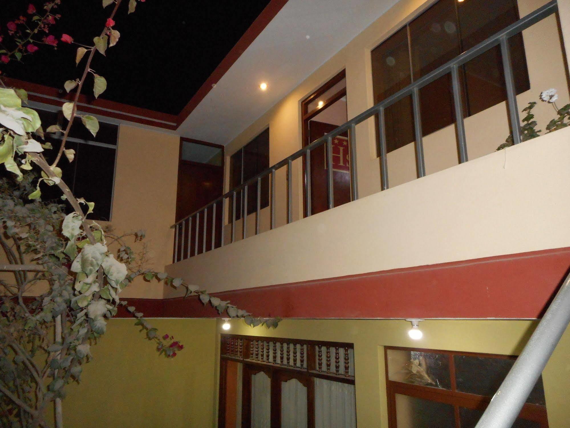 Hostal Geminis San Juan Bautista Extérieur photo